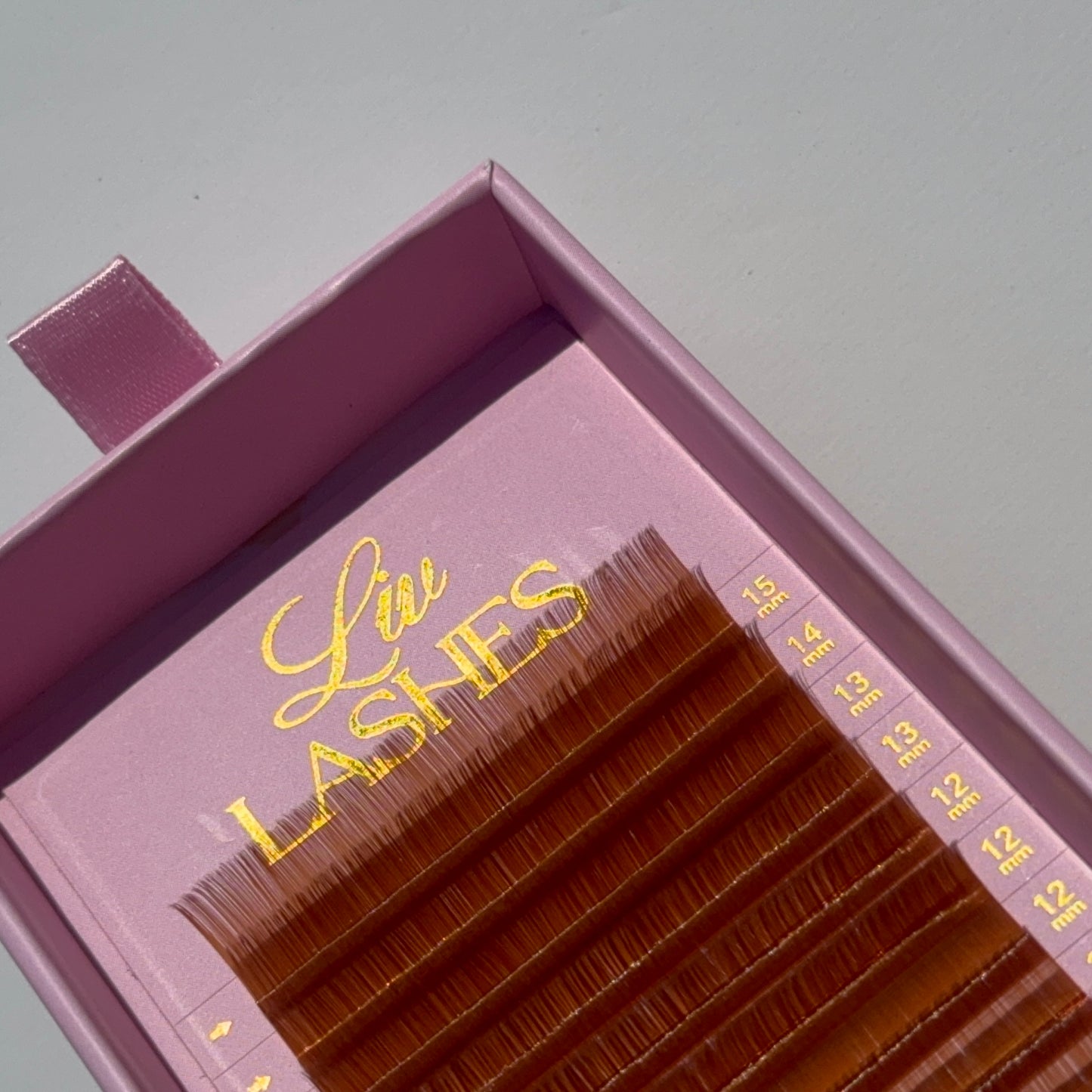 Auburn Brown Lashes